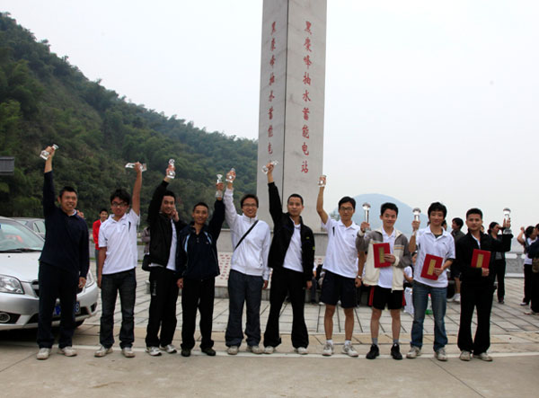 维多利亚老品牌vic(集团)官方网站