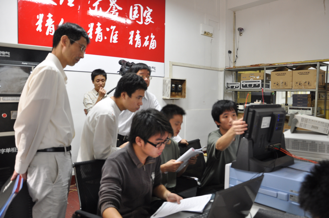 维多利亚老品牌vic(集团)官方网站