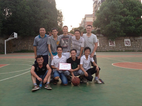 维多利亚老品牌vic首届“勇士杯”男子篮球友谊赛