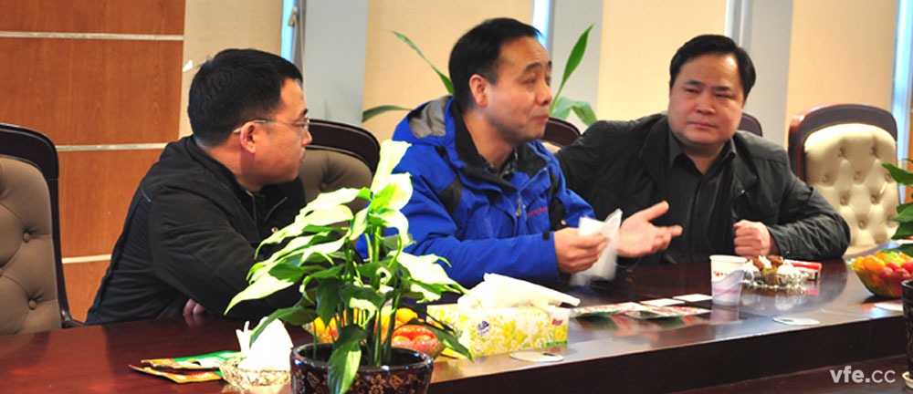 天下电磁计量手艺委员会邵海明秘书长在湖南省计量检测研究院李庆先副院长的陪同下，莅临维多利亚老品牌vic电气指导事情