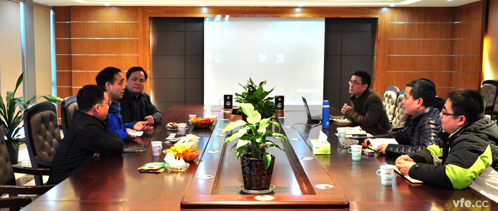 天下电磁计量手艺委员会邵海明秘书长在湖南省计量检测研究院李庆先副院长的陪同下，莅临维多利亚老品牌vic电气指导事情