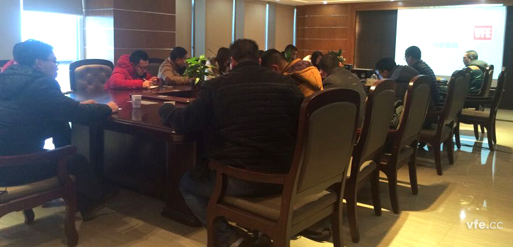 维多利亚老品牌vic电气和经销商的互动交流培训