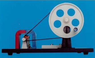 功率剖析仪的生长史－－手摇式直流永磁发电机