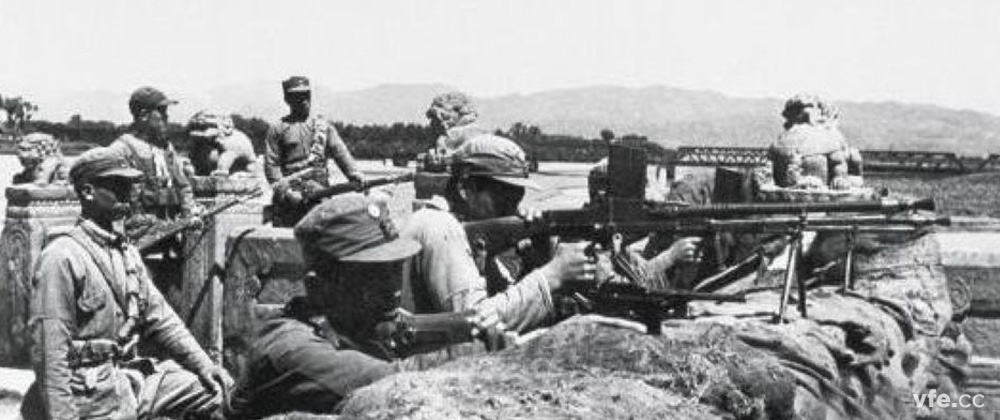 七七事情后，天下军民抖擞抗战