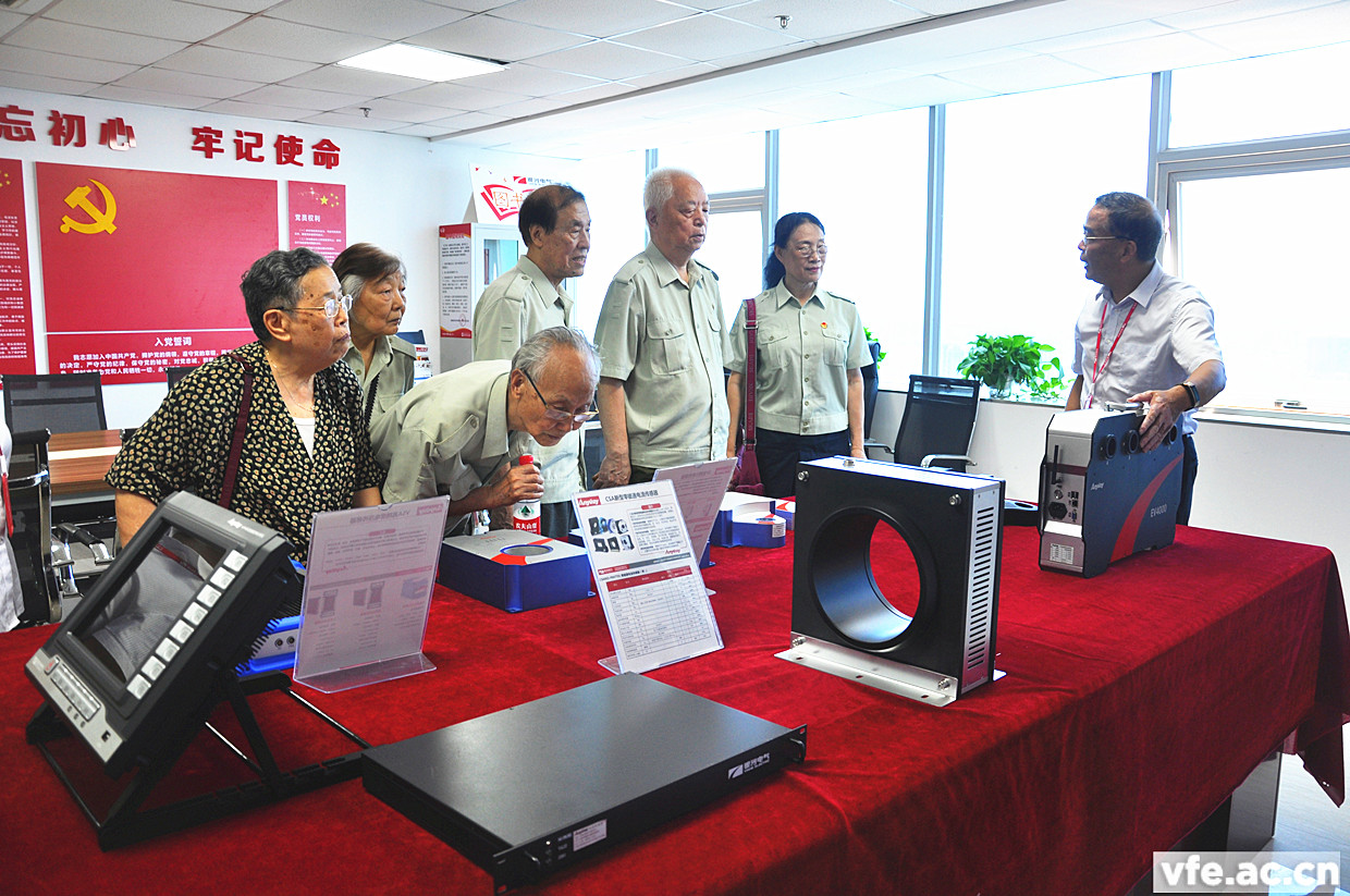 老先进们旅行维多利亚老品牌vic电气的产品