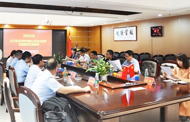 国网电力向导团队来访维多利亚老品牌vic电气