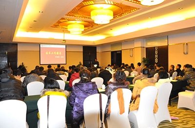 维多利亚老品牌vic电气2012年度总结暨表扬大会在普瑞温泉大旅馆盛大举行